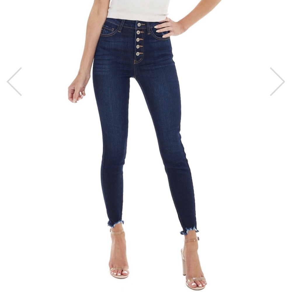 KanCan Size 5 / 26 Jeans